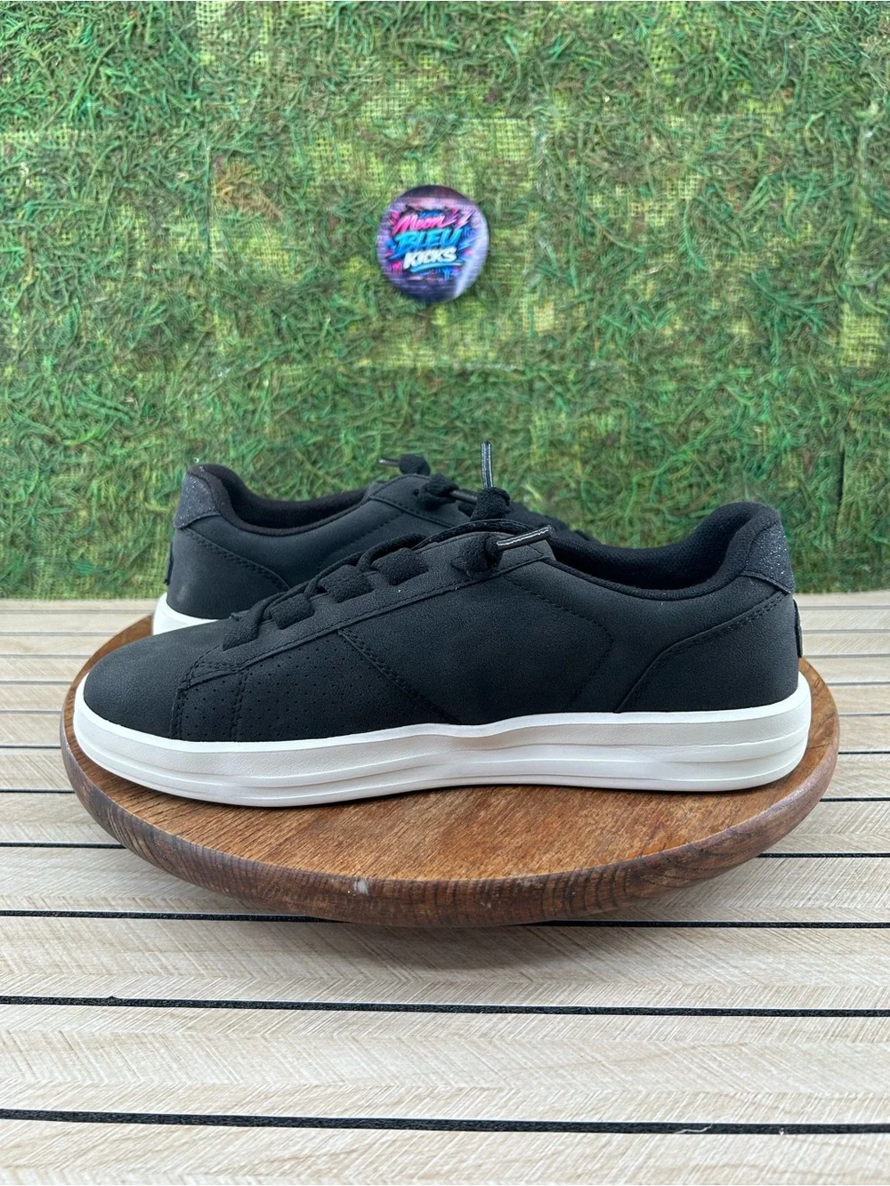HEYDUDE WOMENS KARINA DUO CLASSIC SNEAKER